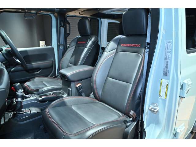 ジープ ラングラー　アンリミテッド アンリミテッド ルビコン リミテッドＥＤ ＷＩＴＨ サンライダー ＦＬＩＰ ＴＯＰ ＦＯＲ ＨＡＲＤＴＯＰ ４ＷＤ R5年 (関東) 99
