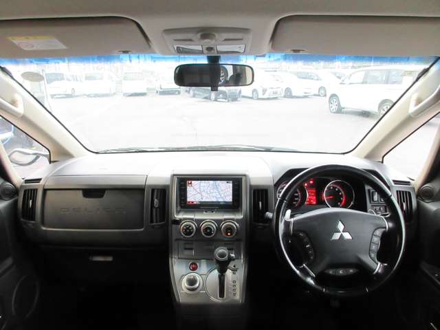 三菱 デリカ　Ｄ：５ ２．４ Ｇ ナビパッケージ ４ＷＤ H20年 () 99