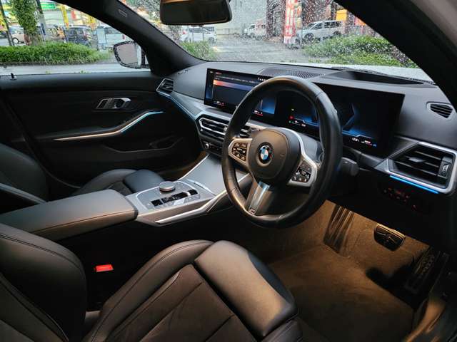 ＢＭＷ ３シリーズ ３２０ｉ　Ｍスポーツ R4年 () 99