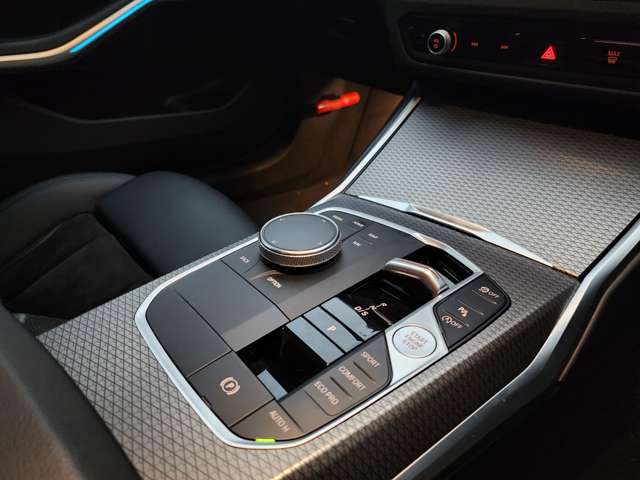 ＢＭＷ ３シリーズ ３２０ｉ　Ｍスポーツ R4年 () 99