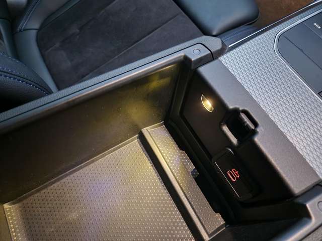 ＢＭＷ ３シリーズ ３２０ｉ　Ｍスポーツ R4年 () 99