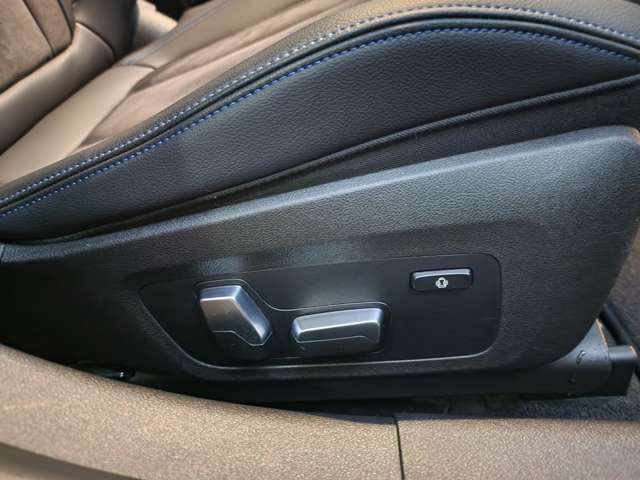 ＢＭＷ ３シリーズ ３２０ｉ　Ｍスポーツ R4年 () 99