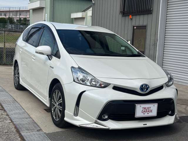 トヨタ プリウスΑ １．８ Ｓ H27年 (近畿) 99