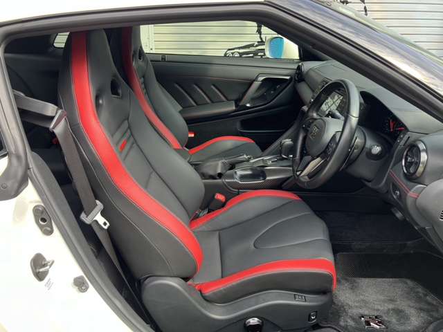 日産 ＧＴ−Ｒ ３．８ ブラックエディション ４ＷＤ R5年 (近畿) 99