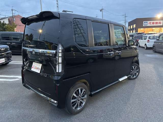 ホンダ Ｎ　ＢＯＸ カスタム ６６０ R8年 (近畿) 99