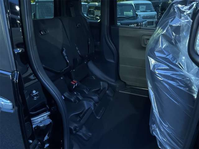 ホンダ Ｎ　ＢＯＸ カスタム ６６０ R8年 (近畿) 99