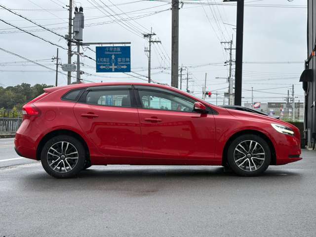 ボルボ Ｖ４０ Ｔ２　ナビエディション H30年 (近畿) 99