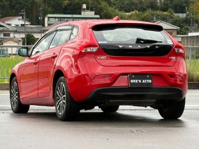 ボルボ Ｖ４０ Ｔ２　ナビエディション H30年 (近畿) 99
