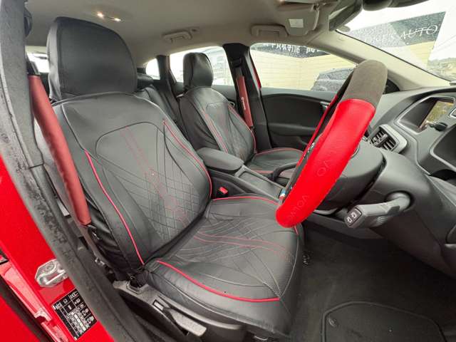 ボルボ Ｖ４０ Ｔ２　ナビエディション H30年 (近畿) 99