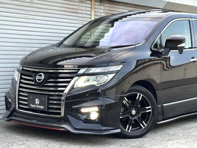 日産 エルグランド ３．５ ３５０ハイウェイスター H28年 (近畿) 99