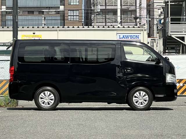 日産 ＮＶ３５０キャラバン　ワゴン ２．５ ＧＸ（オートスライドドア付） ロングボディ 低床 H28年 (近畿) 99