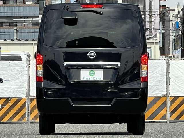 日産 ＮＶ３５０キャラバン　ワゴン ２．５ ＧＸ（オートスライドドア付） ロングボディ 低床 H28年 (近畿) 99