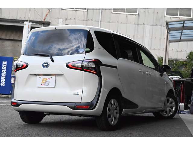 トヨタ シエンタ　ハイブリッド ハイブリッド １．５ Ｇ クエロ H29年 (近畿) 99