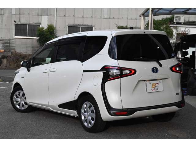 トヨタ シエンタ　ハイブリッド ハイブリッド １．５ Ｇ クエロ H29年 (近畿) 99
