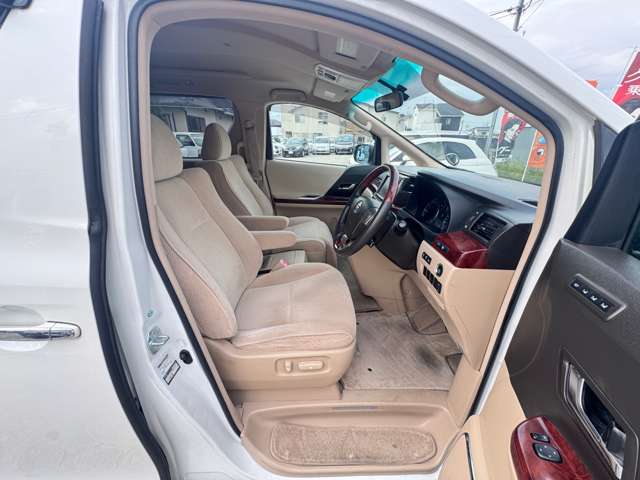 トヨタ ヴェルファイア ２．４Ｖ H20年 (近畿) 99