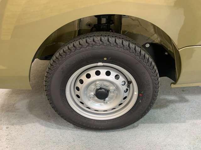 ダイハツ ハイゼットトラック ６６０ エクストラ ３方開 ４ＷＤ R8年 (近畿) 99