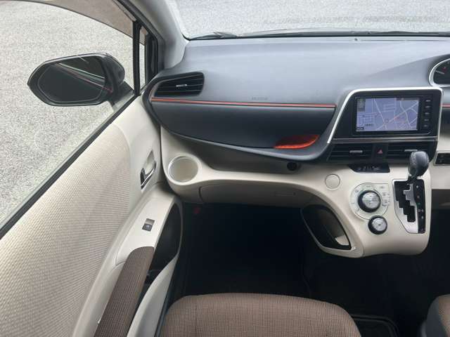 トヨタ シエンタ １．５ Ｇ H28年 () 99
