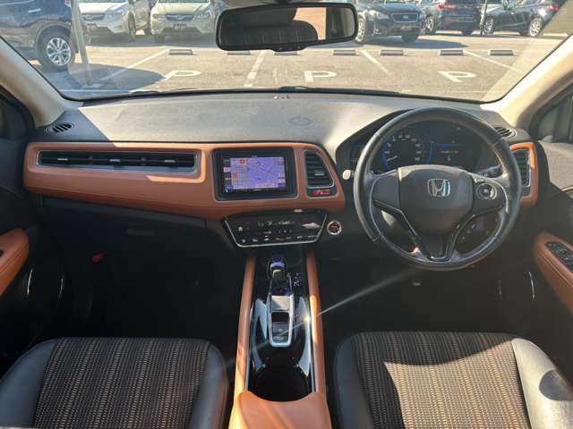 ホンダ ヴェゼル １．５ ハイブリッド Ｚ H27年 () 99