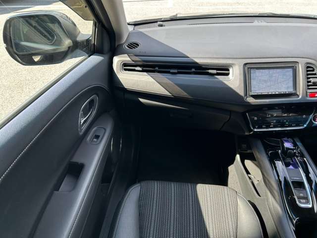 ホンダ ヴェゼル １．５ ハイブリッド Ｚ H26年 () 99
