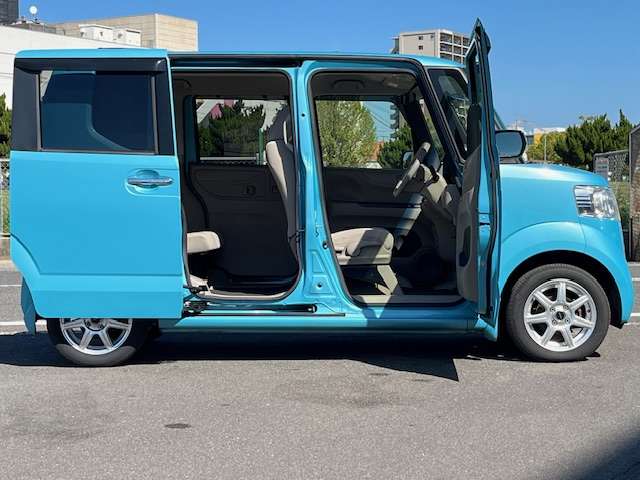ホンダ Ｎ　ＢＯＸ ６６０ Ｇ Ｌパッケージ H27年 (中国) 99