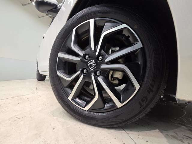 ホンダ フィット　ハイブリッド １．５ Ｅ：ＨＥＶ ホーム R2年 () 99