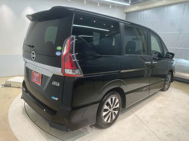 日産 セレナ ２．０ ハイウェイスター Ｖセレクション H29年 () 99