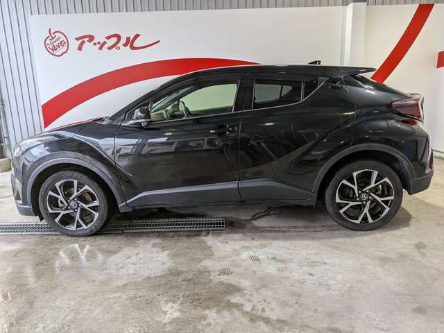 トヨタ Ｃ−ＨＲ １．２ Ｇ－Ｔ ４ＷＤ H29年 () 99