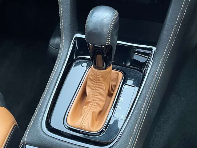 スバル ＷＲＸ　Ｓ４ Ｓ４ ２．０ スポルヴィータ ４ＷＤ H28年 () 99