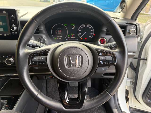 ホンダ ヴェゼル １．５ Ｅ：ＨＥＶ Ｚ R3年 (近畿) 99