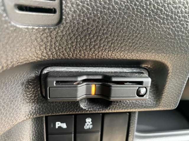 ホンダ Ｎ　ＢＯＸ カスタム ６６０ Ｌ R4年 (中国) 99