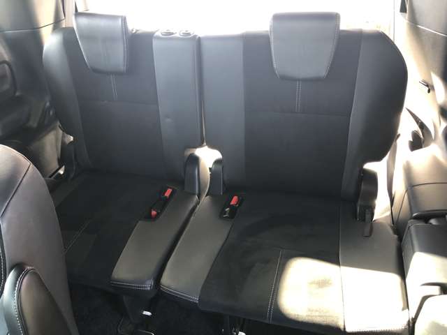 トヨタ ヴォクシー ２．０ ＺＳ ＧＲ スポーツ R1年 (近畿) 99