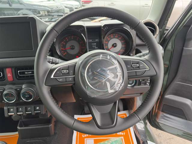 スズキ ジムニー　ノマド １．５ ＦＣ ４ＷＤ R8年 () 99