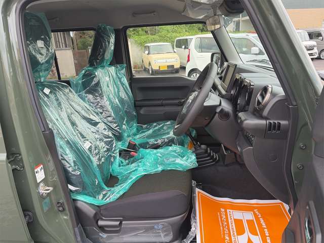 スズキ ジムニー　ノマド １．５ ＦＣ ４ＷＤ R8年 () 99