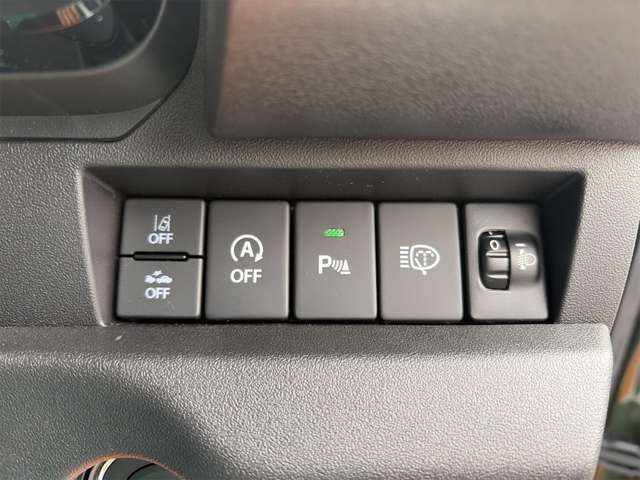 スズキ ジムニー　ノマド １．５ ＦＣ ４ＷＤ R8年 () 99