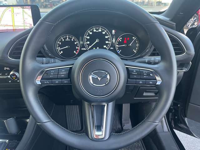 マツダ ＭＡＺＤＡ３　ファストバック ２．０ ２０Ｓ ツーリング R7年 (関東) 99