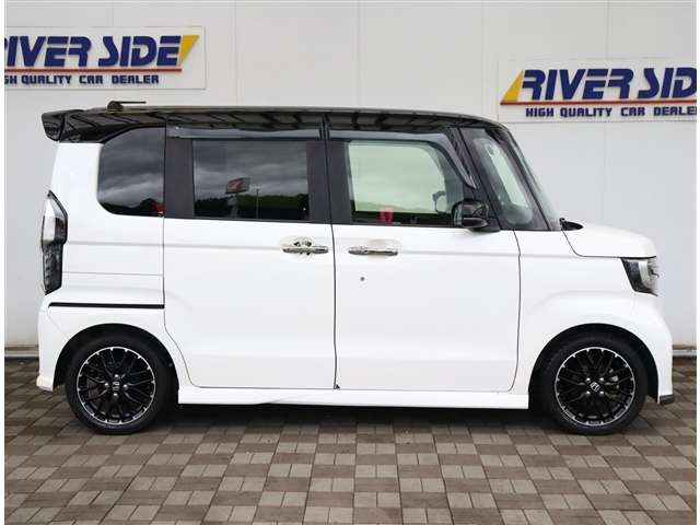 ホンダ Ｎ　ＢＯＸ カスタム ６６０ Ｌ ターボ コーディネートスタイル R3年 (関東) 99