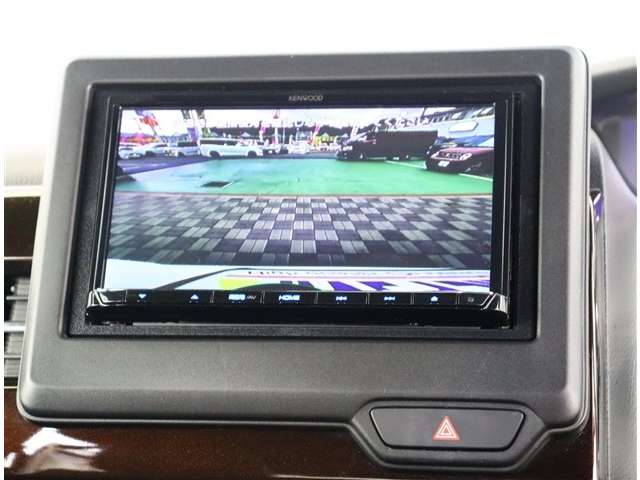 ホンダ Ｎ　ＢＯＸ カスタム ６６０ Ｌ ターボ コーディネートスタイル R3年 (関東) 99