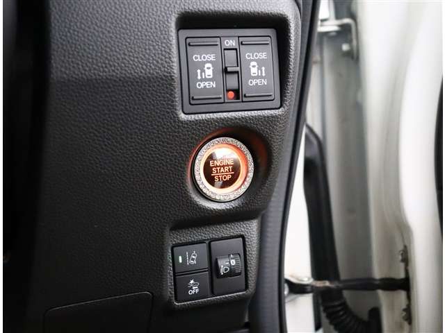 ホンダ Ｎ　ＢＯＸ カスタム ６６０ Ｌ ターボ コーディネートスタイル R3年 (関東) 99