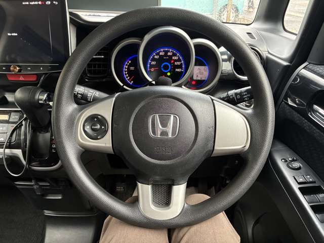 ホンダ Ｎ　ＢＯＸ ６６０ カスタムＧ Ｌパッケージ H24年 (九州・沖縄) 99