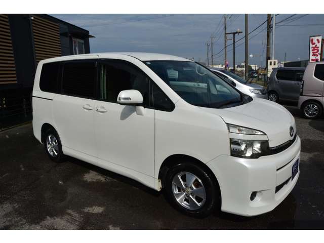 トヨタ ヴォクシー ２．０ Ｘ Ｌエディション H24年 (関東) 99