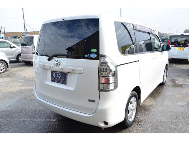 トヨタ ヴォクシー ２．０ Ｘ Ｌエディション H24年 (関東) 99