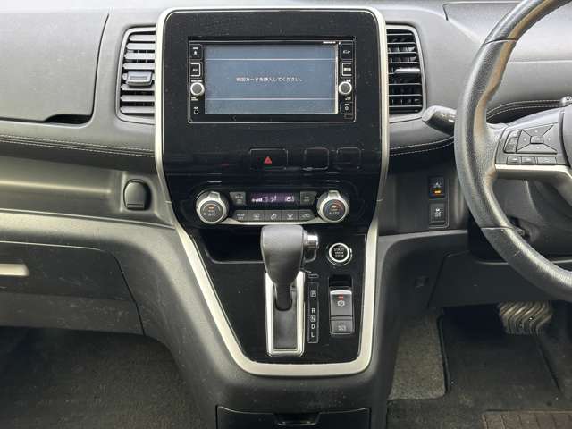 日産 セレナ ２．０ ハイウェイスター H29年 () 99
