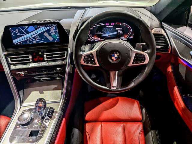 ＢＭＷ ８シリーズ Ｍ８５０Ｉ Ｘドライブ ４ＷＤ R1年 (関東) 99