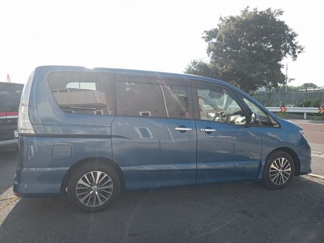 日産 セレナ ２．０ ハイウェイスター Ｖセレクション＋ＳＡＦＥＴＹＩＩ Ｓ－ＨＹＢＲＩＤ H27年 (関東) 99
