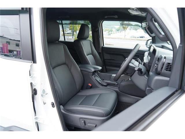トヨタ ランドクルーザー ２．７ ＶＸ ４ＷＤ R8年 (中国) 99