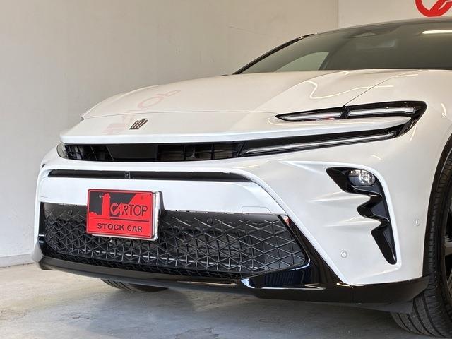 トヨタ クラウン　スポーツ　ハイブリッド ２．５ Ｚ Ｅ－ＦＯＵＲ ４ＷＤ R5年 (中国) 99