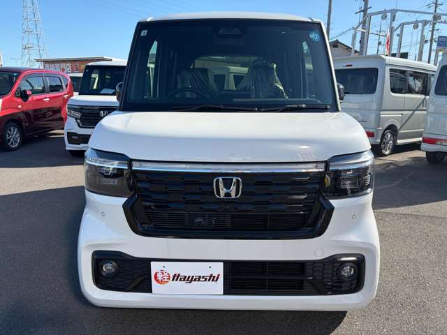 ホンダ Ｎ　ＢＯＸ カスタム ６６０ ブラック スタイル R8年 () 99