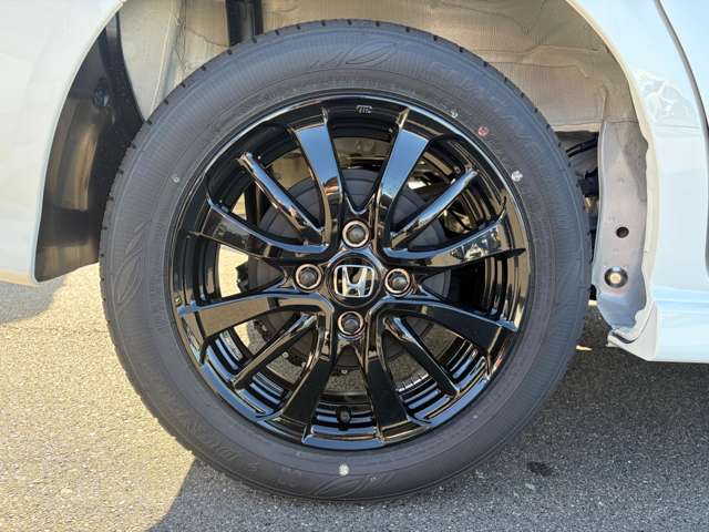 ホンダ Ｎ　ＢＯＸ カスタム ６６０ ブラック スタイル R8年 () 99