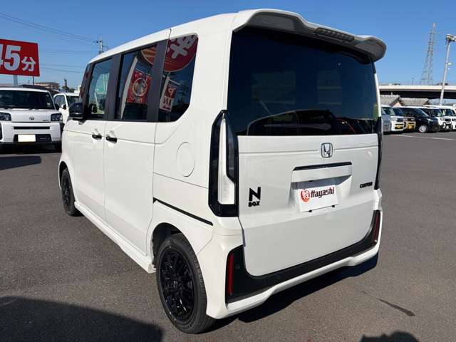 ホンダ Ｎ　ＢＯＸ カスタム ６６０ ブラック スタイル R8年 () 99