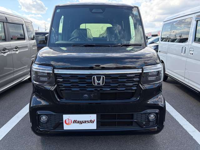 ホンダ Ｎ　ＢＯＸ カスタム ６６０ ブラック スタイル R8年 () 99